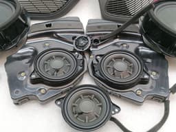 AUDI Audi R8 4s Performance Speaker 8V0035415E Speakers FEAR OLUFSEN — thumbnail 4