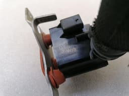 AUDI Audi R8 4S Performance Valve 06H121601N Valve — thumbnail 4