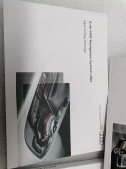 AUDI Audi Q5 Manual Service Booklet Car Maintenance Manual — thumbnail 7
