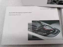 AUDI Audi Q5 Manual Service Booklet Car Maintenance Manual — thumbnail 6