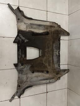 LAMBORGHINI Lamborghini Huracan LP640 EVO SPYDER UNDERTRAY 4T0825208D Underbody Trim — thumbnail 7