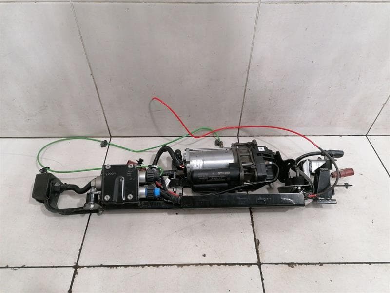 LAMBORGHINI LAMBORGHINI HURACAN LP640 EVO HYDRAULIC PUMP 4T0616007A FRONT AXLE LIFT