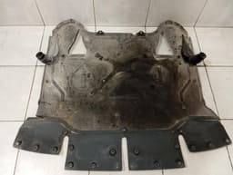 LAMBORGHINI Lamborghini Huracan LP640 EVO Undertray 4T0825205D Rear Underbody Trim — thumbnail 2