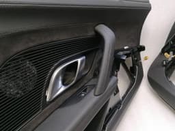 AUDI AUDI R8 4S V10 RWD door card set 4S2867106E RHS SET door panel set RHD — thumbnail 8