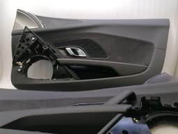 AUDI AUDI R8 4S V10 RWD door card set 4S2867106E RHS SET door panel set RHD — thumbnail 2