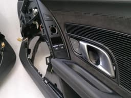 AUDI AUDI R8 4S V10 RWD door card set 4S2867106E RHS SET door panel set RHD — thumbnail 5