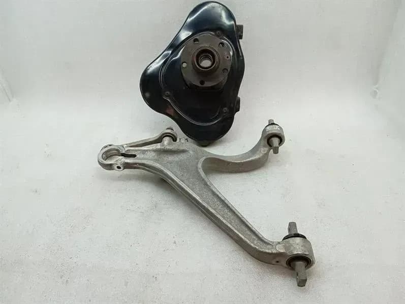 Lamborghini Huracan LP640 EVO Left Front Hub 4T0407245D Front Wheel Bearing Housing