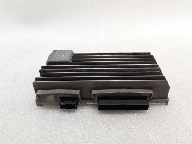 AUDI Audi R8 Type 42 V10 5.2 SPYDER Amplifier 427035223A Amplifier Bang and Olufsen