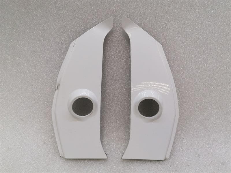 AUDI Audi R8 Type 42 V10 5.2 Spyder 427853344b Insert for Side Part SIDE PANEL