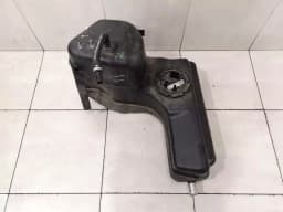AUDI Audi R8 Type 42 V10 5.2 Spyder Fuel Tank 427201021A Fuel Tank — thumbnail 1