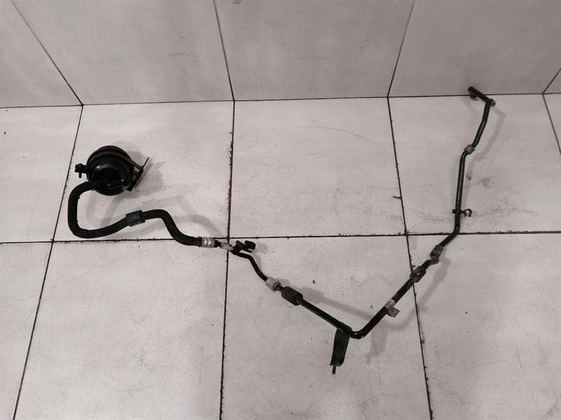 AUDI Audi R8 Type 42 V10 5.2 Spyder Pipe 427422857G Hose