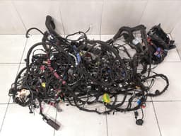 AUDI Audi R8 Type 42 V10 5.2 SPYDER Wiring Loom MAIN BODY RHD Harness RIGHT HANDLE — thumbnail 1