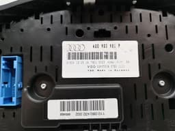 AUDI Audi R8 Type 42 V10 5.2 SPYDER Instrument Cluster 420920981P Speedometer — thumbnail 8