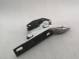 AUDI Audi R8 Type 42 V10 5.2 SPYDER Cap Hinge LHS 420823325A Hood Hinge Left — thumbnail 4