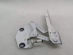 AUDI Audi R8 Type 42 V10 5.2 SPYDER Cap Hinge LHS 420823325A Hood Hinge Left — thumbnail 6