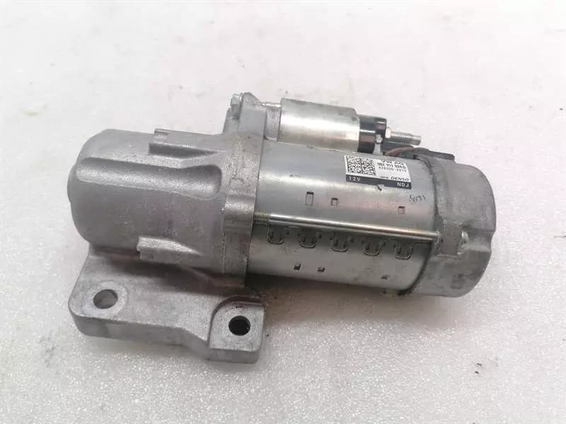 AUDI Audi R8 Type 42 V10 5.2 Spyder Starter Engine 0BZ911024D Starter