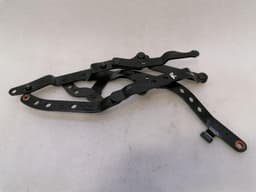 AUDI Audi R8 Type 42 V10 5.2 Spyder hood hinge RHS 420817288B soft top right right — thumbnail 4