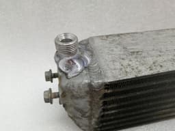 AUDI Audi R8 Type 42 V10 5.2 Spyder Gearbox Oil Cooler 427317021D Transmission Oil Cooler — thumbnail 5