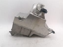 AUDI AUDI R8 TYPE 42 V10 5.2 SPYDER ENGINE OIL PAN OIL SUMP 420115373L OIL PAN — thumbnail 3