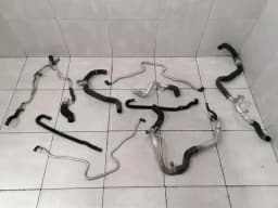 AUDI AUDI R8 TYPE 42 V10 5.2 COOLING PIPE 420121046C COOLANT HOSE HOSE KIT — thumbnail 1
