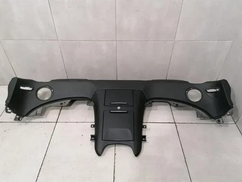 AUDI Audi R8 Type 42 V10 5.2 SPYDER Plot Shelf 427867477J Hat Pad LEATHER