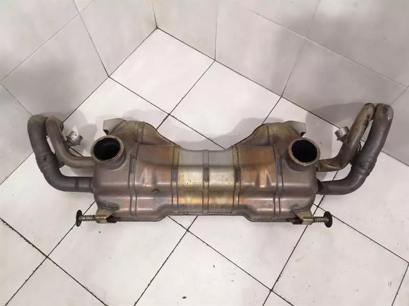 Audi R8 Type 42 V10 5.2 Spyder Exhaust 420251051TX Exhaust Muffler