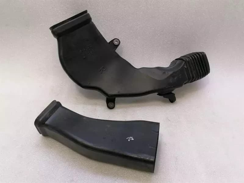 AUDI Audi R8 Type 42 V10 5.2 Spyder Intake Pipe 427129520A Intake Hose Intercharge Air