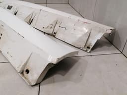 AUDI Audi R8 Type 42 V10 5.2 Spyder Side Skirt 420853855B Side Skirts — thumbnail 2