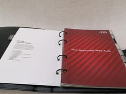 AUDI Audi R8 Type 42 V10 5.2 Spyder Service Booklet / Maintenance Manual — thumbnail 8