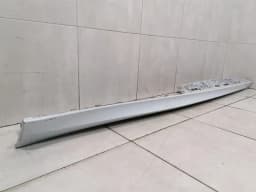 AUDI Audi R8 Type 42 V10 5.2 Spyder side skirt 420853856B right side skirts — thumbnail 2