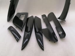 AUDI Audi R8 Type 42 V10 5.2 Spyder Veneer 424858969c RHD CARBON Strip Cover — thumbnail 2