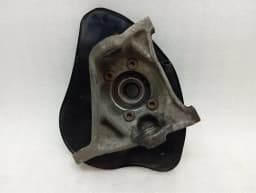 AUDI Audi R8 Type 42 V10 5.2 Right Front Hub 420407246F Wheel Bearing Housing Front Right — thumbnail 8