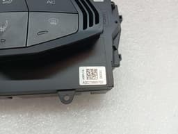 LAMBORGHINI Lamborghini Huracan LP 610-4 Auto Climate Control 4T0820043A Climate Control Panel A/C — thumbnail 5