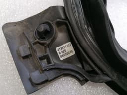LAMBORGHINI Lamborghini Huracan LP 610-4 COUPE Door Seal 4T8831707D LEFT Door Seals — thumbnail 2