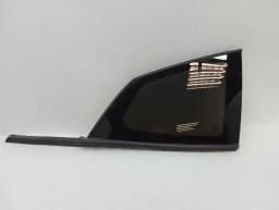 LAMBORGHINI Lamborghini Huracan LP 610-4 Right Rear 1/4 Glass 4T8845300D Door Window 1/4 Rear — thumbnail 1
