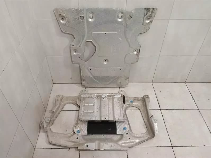 LAND ROVER LAND ROVER RANGE ROVER SPORT L494 UNDERTRAY FPLA-7E063-AF Underbody Trim