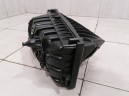 LAND ROVER Land Rover Range Rover Sport L494 Airbox KK5M-9601-AB Air Filter Box LEFT — thumbnail 9