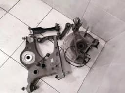 LAND ROVER Range Rover Sport L494 Left Rear Hub LR043594 Wheel Bearing Housing Rear Left Set — thumbnail 4