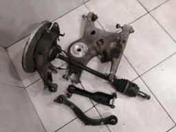 LAND ROVER Range Rover Sport L494 Right Rear Hub LR043593 Wheel Bearing Housing Rear Re Set — thumbnail 3