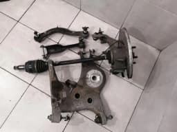 LAND ROVER Range Rover Sport L494 Right Rear Hub LR043593 Wheel Bearing Housing Rear Re Set — thumbnail 2