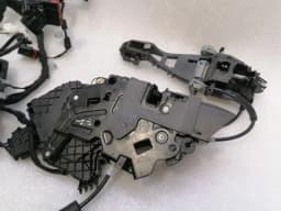 LAND ROVER Range Rover Sport L494 door lock DK62-203A29-CG door lock soft close front left — thumbnail 9