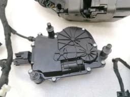 LAND ROVER SVR Range Rover Sport L494 Door Lock DK62-24994-BG Door Lock SOFT CLOSE REAR — thumbnail 10