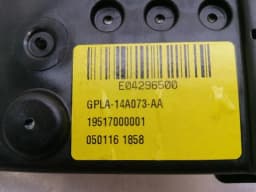 LAND ROVER Range Rover Sport L494 Battery Relay Box GPLA-14A073-AA Fuse Box — thumbnail 5