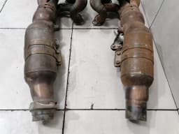 BMW BMW 5 Series E60 E63 M6 Catalytic Converter 18407836403 Catalytic Converter V10 M5 — thumbnail 4