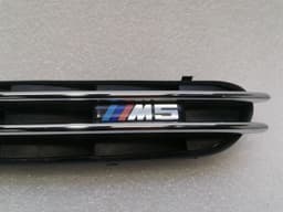 BMW BMW 5 Series E60 Right Wing 7896850 GRILL M5 Front Right Fender — thumbnail 2