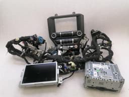 FORD FORD MUSTANG MK6 S550 NAVIGATION KIT EURO GR3T-19C107-KM SET SAT NAV CONVERSION KIT — thumbnail 1