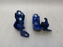 FORD FORD MK5 S550 GT350 DOOR HINGE SET LEFT DOOR HINGE SET LEFT FR3Z-6322811-A — thumbnail 2