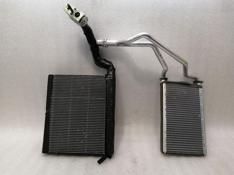 FORD Ford Mustang MK5 GT350 Heater Matrix FR3Z-19850-K Heat Exchanger Heater Cooler