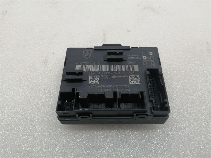 LAMBORGHINI LAMBORGHINI HURRICANE LP 610-4 SPYDER Electronic Module 4T0959792H Control Unit RH