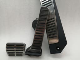 LAMBORGHINI LAMBORGHINI HURRICANE LP 610-4 SPYDER Gas Pedal (Electrical) 1K1723503AK Accelerator Pedal — thumbnail 3